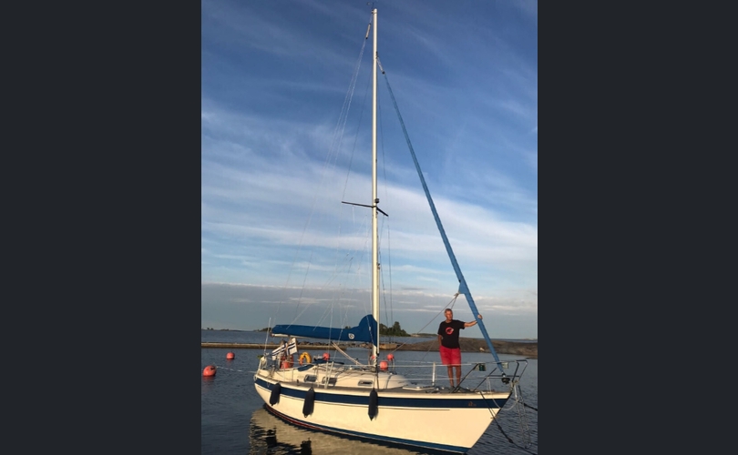 Hallberg-Rassy 29-kuva-1